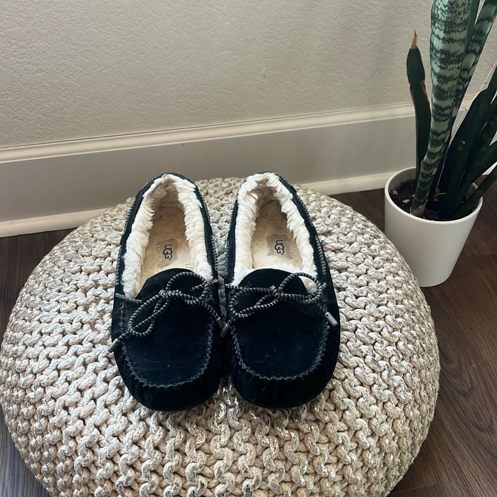 Ugg Dakota Slippers Black Size 9